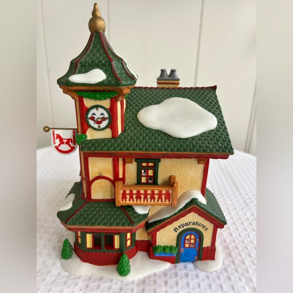 Department 56 “Spielzeug” - Picture 5 of 7